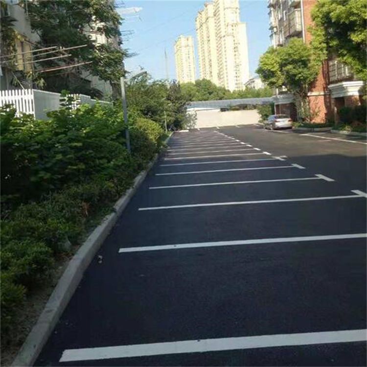 红山街道厂区划线